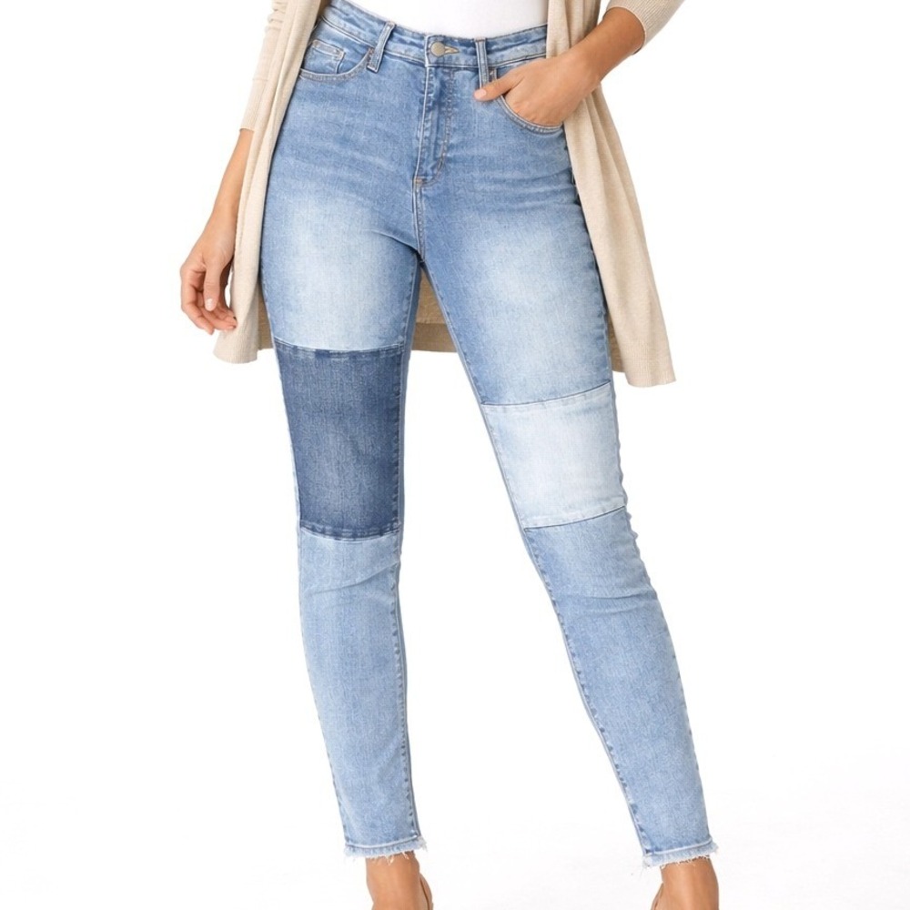 Universal Thread NWT Womens High Rise Skinny Patchwork Jeans Blue Size‎ 6 Reg